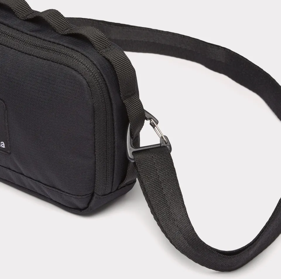 Columbia Trail Travel Crossbody Bag Black 04