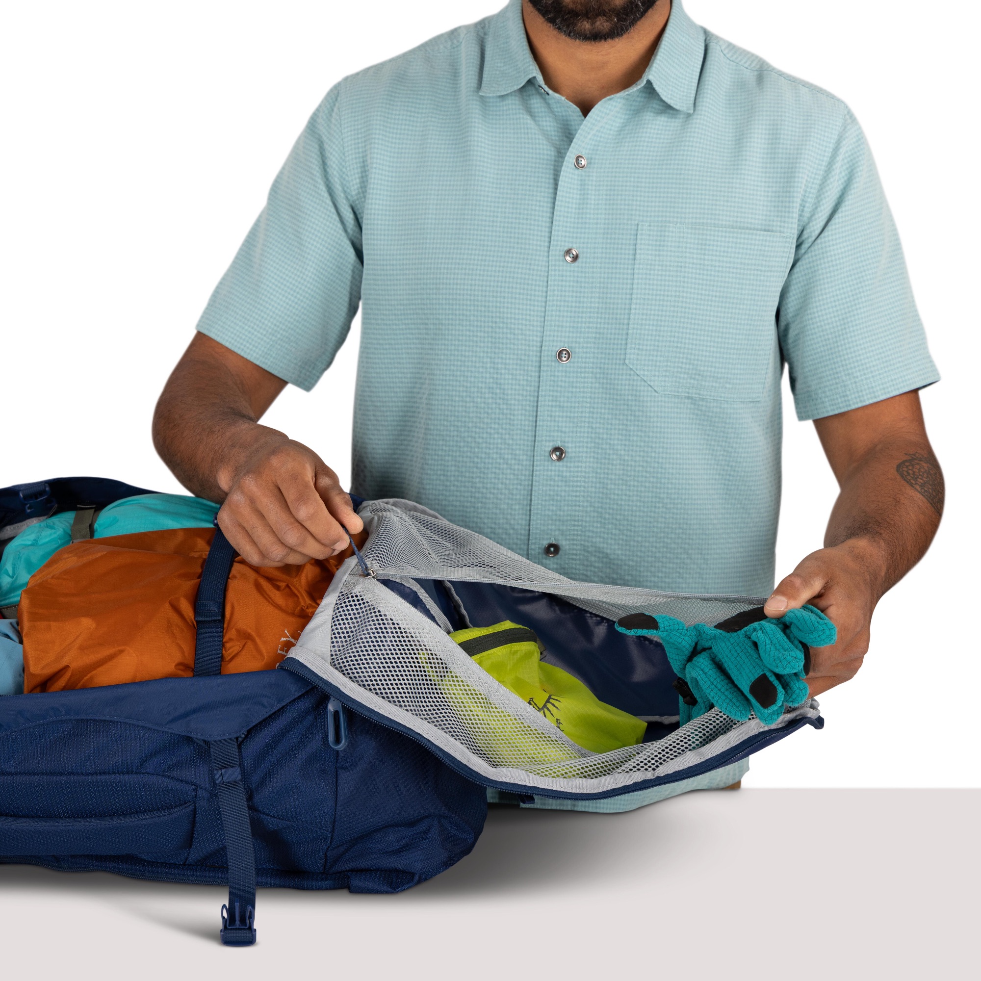 Osprey Farpoint 40 Black 07