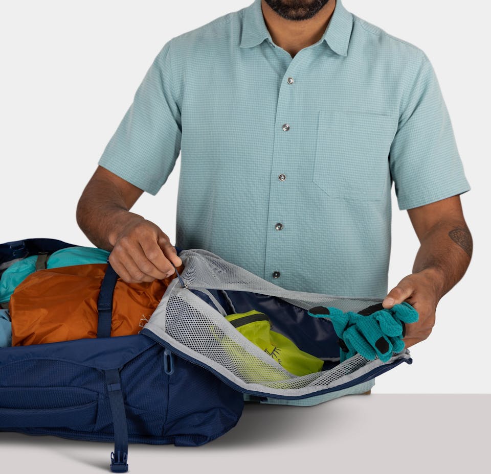 Osprey Farpoint 40 Black 07