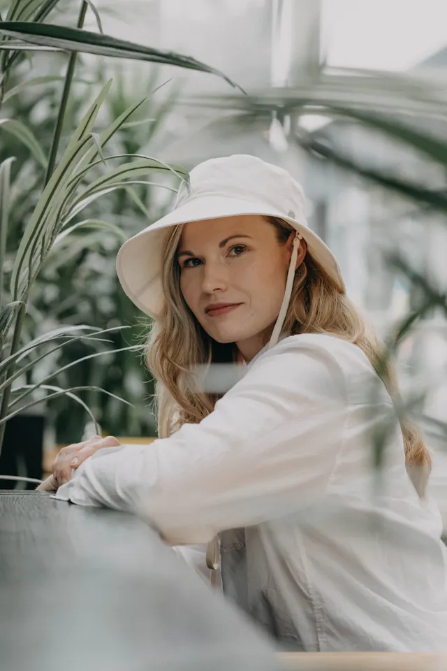 Salon Summer Hat Cotton Ponytail Off-White 05