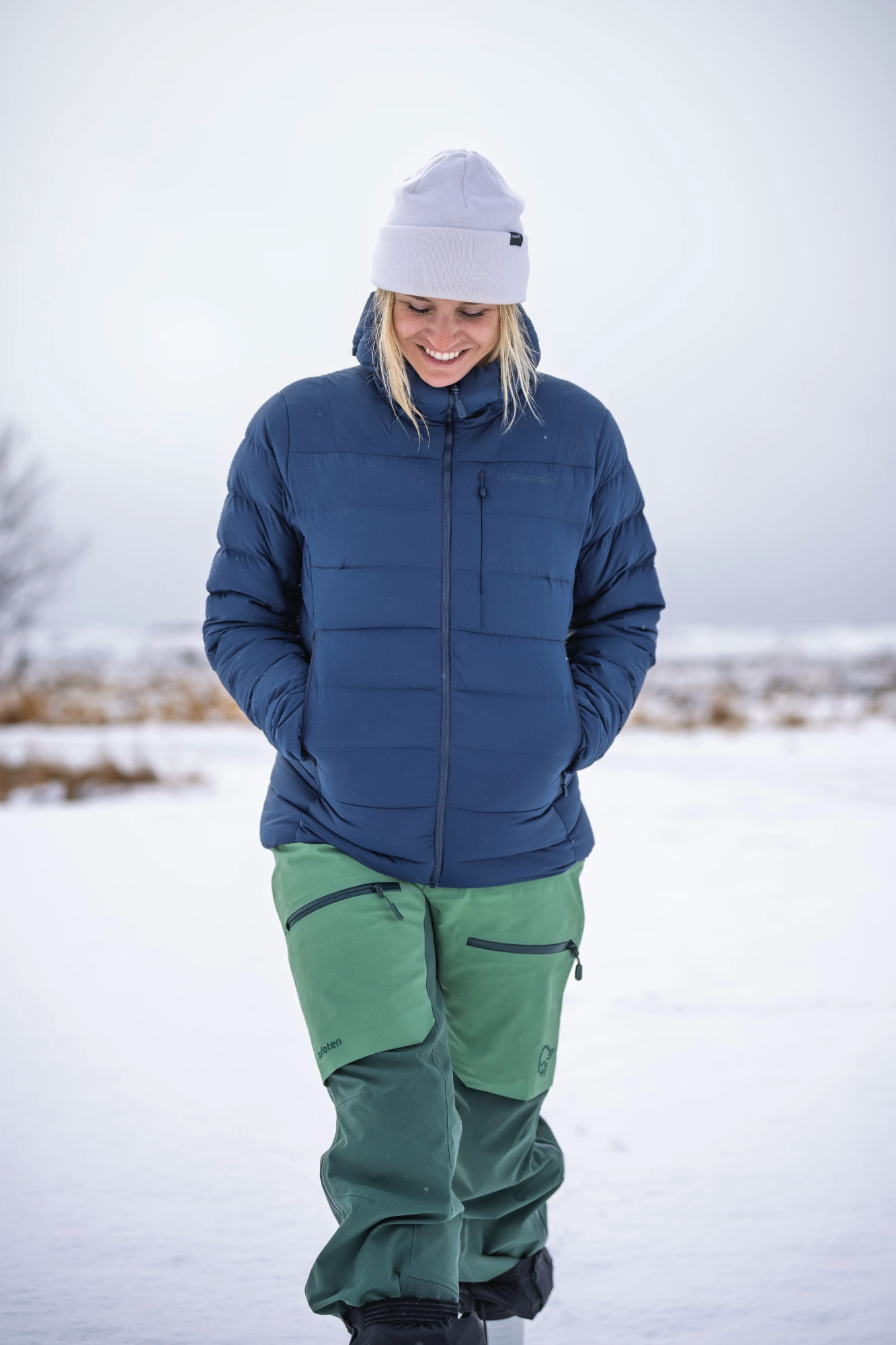 Norrøna Women's Lofoten GTX Pro Pant Dark Ivy 02