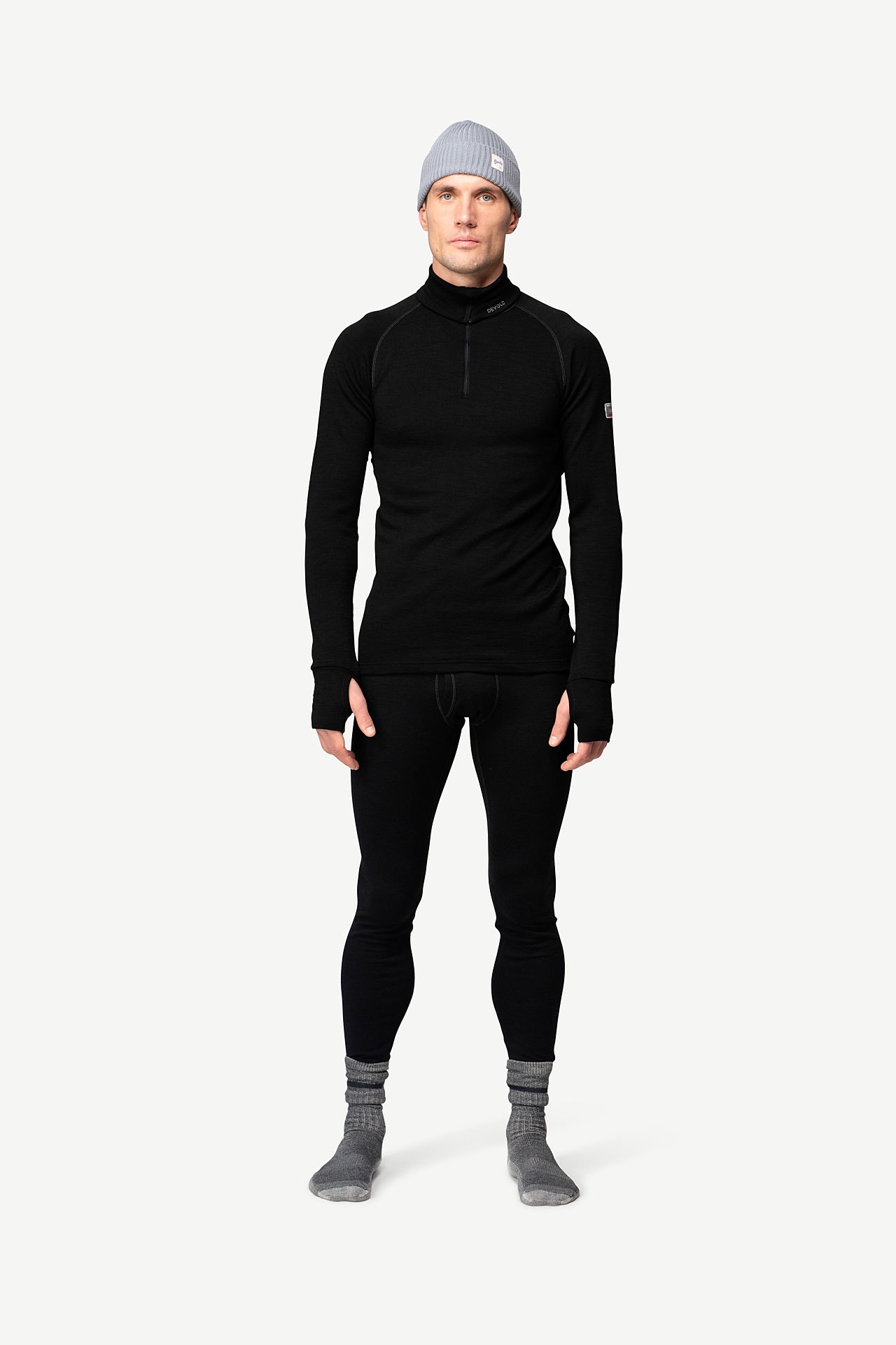 Devold Expedition Merino 235 Zip Neck Man Musta 03