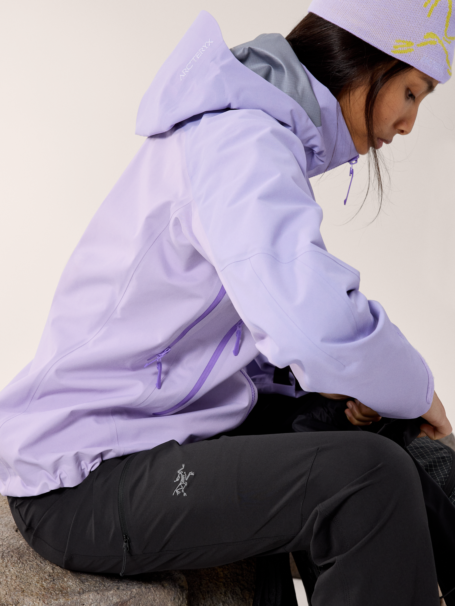 Arc'teryx Women's Beta AR Jacket Mallow 08