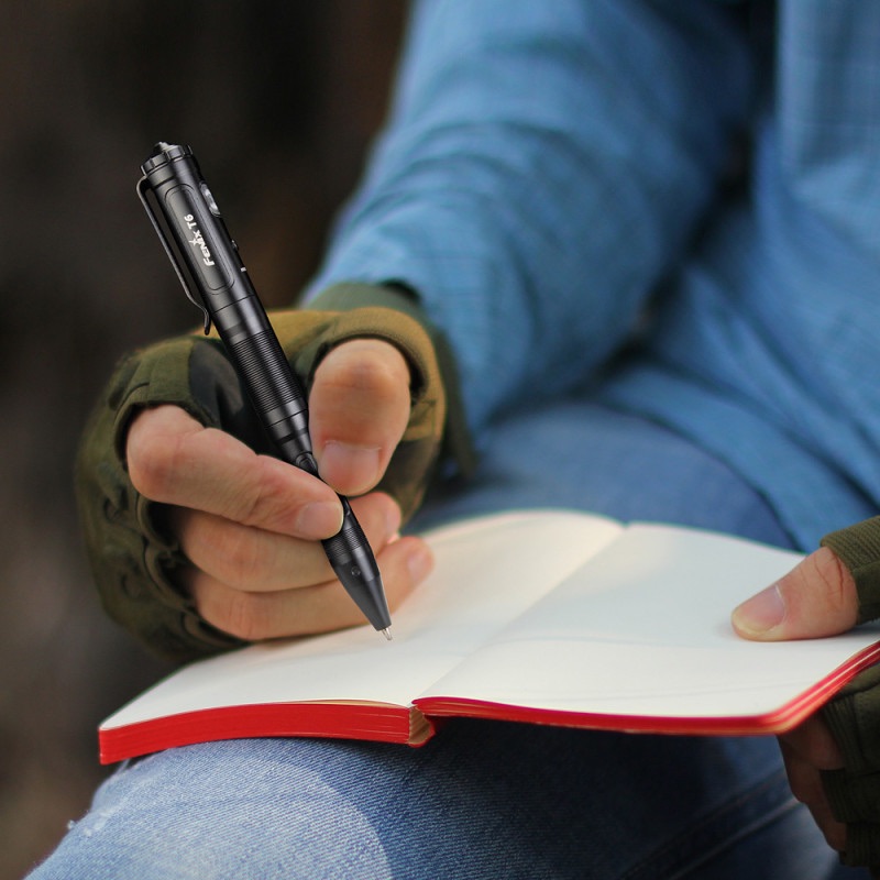 Fenix T6 80lm Pen with Light Black 05