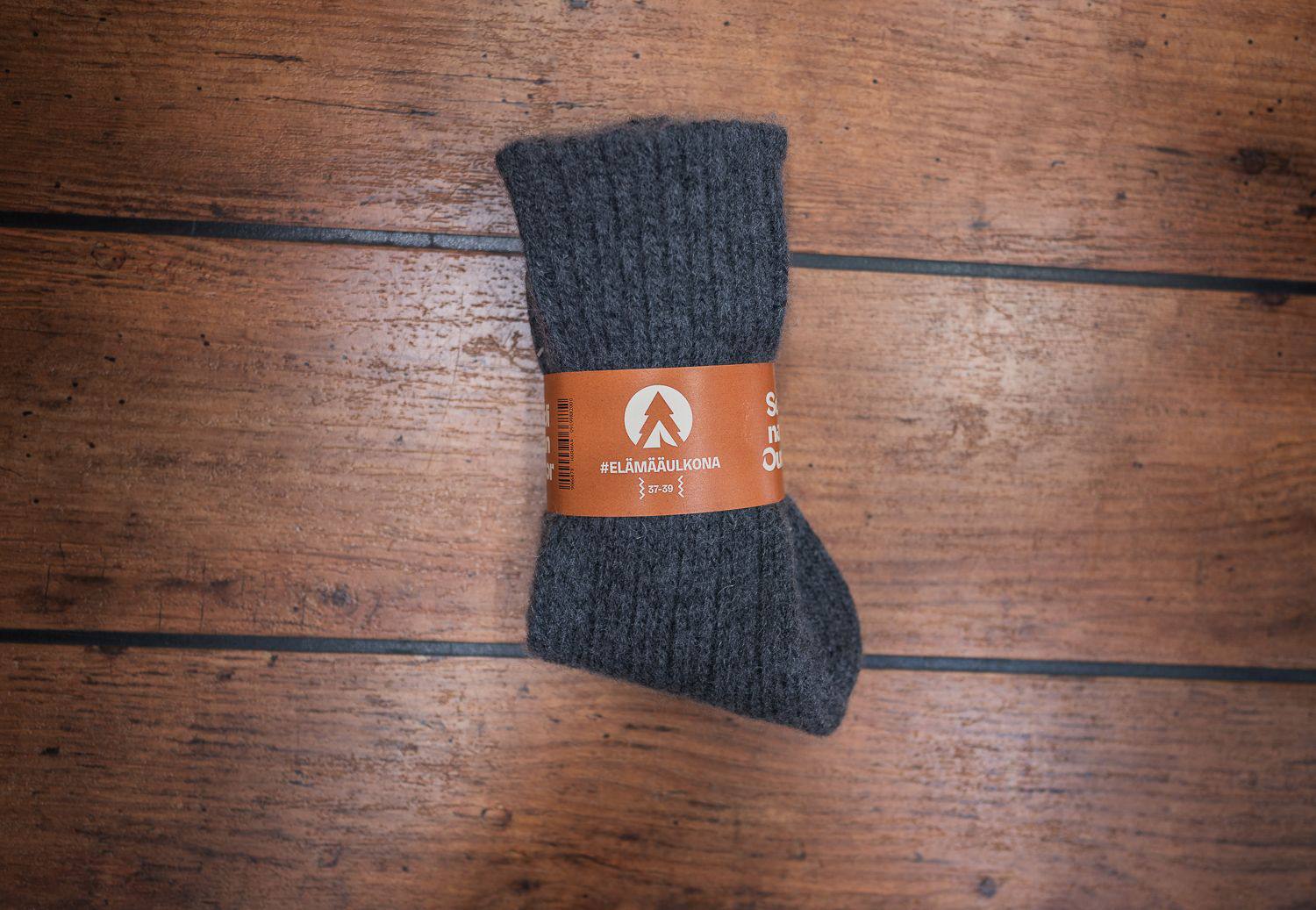 Devold Lämmin setti ulkoiluun naisille Black 09