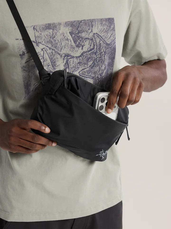 Arc'teryx Heliad Crossbody Black 06