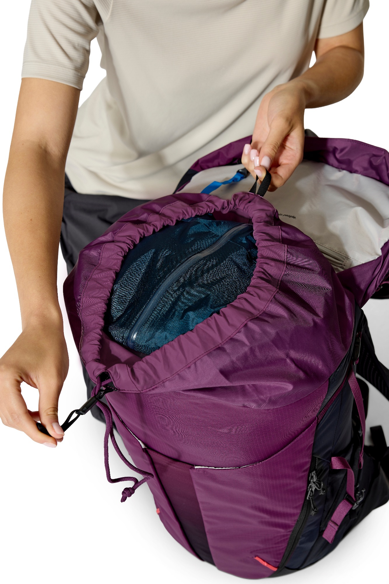 Rab Airox 34ND Mulberry 22