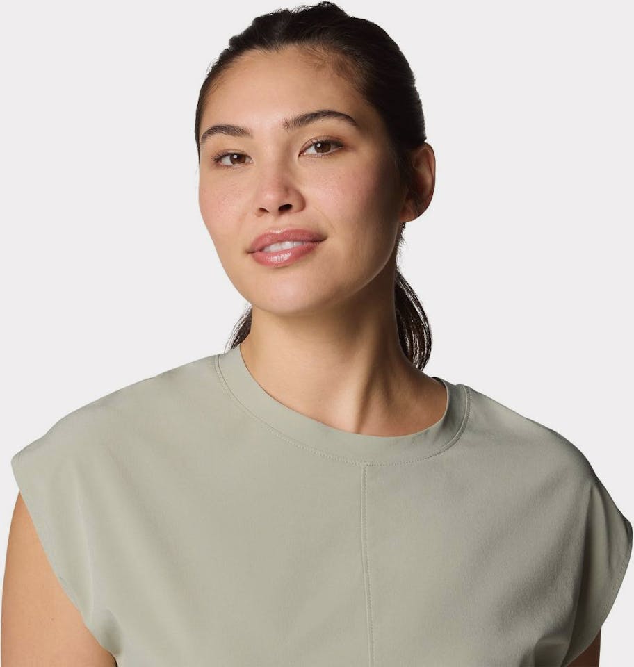 Columbia Women's Boundless Beauty II Dress Safari 03