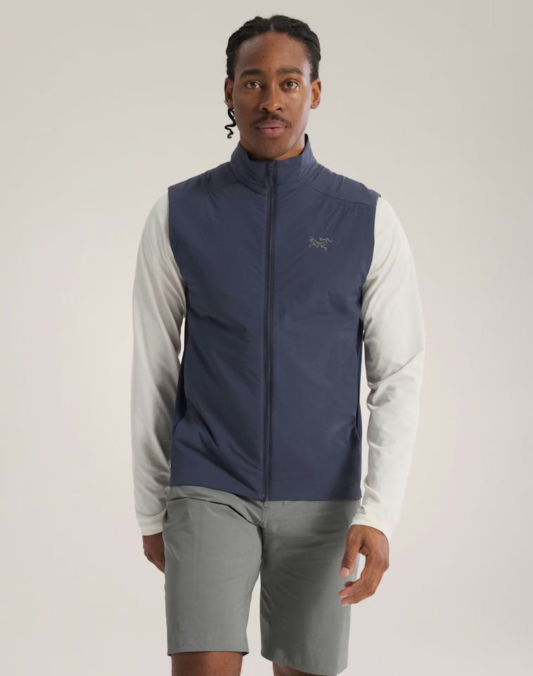 Arc'teryx Men's Atom Vest Black Sapphire 01