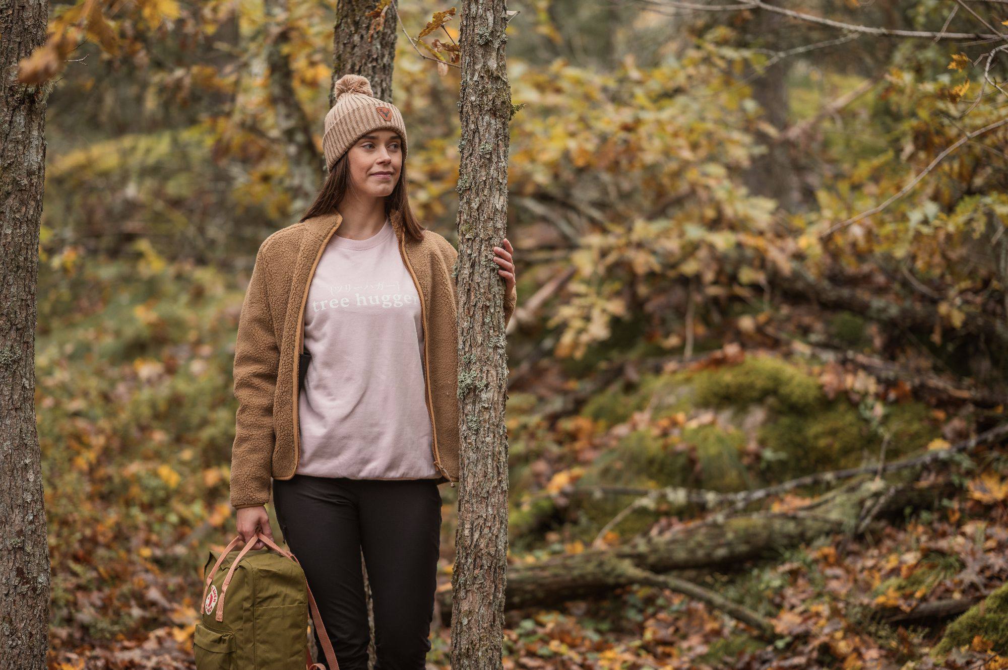 Scandinavian Outdoor Metsänsuojelija sertifikaatti ja Metsä Tree Hugger College Musta 06