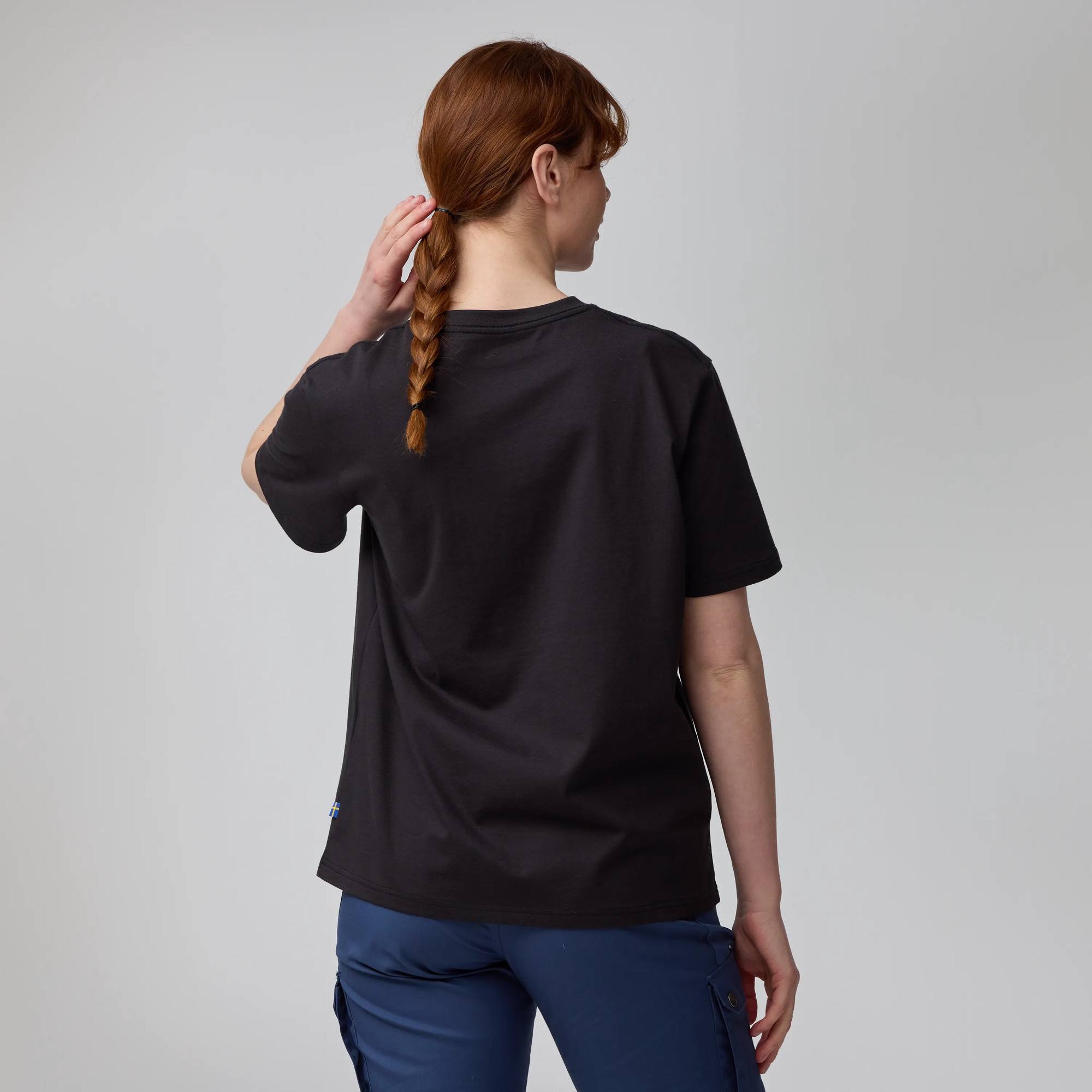 Fjällräven Women's Heavy Classic Tee Black 05