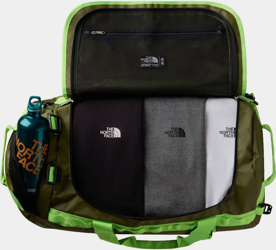 The North Face Base Camp Duffel M ja Travel Canister S Punainen 18