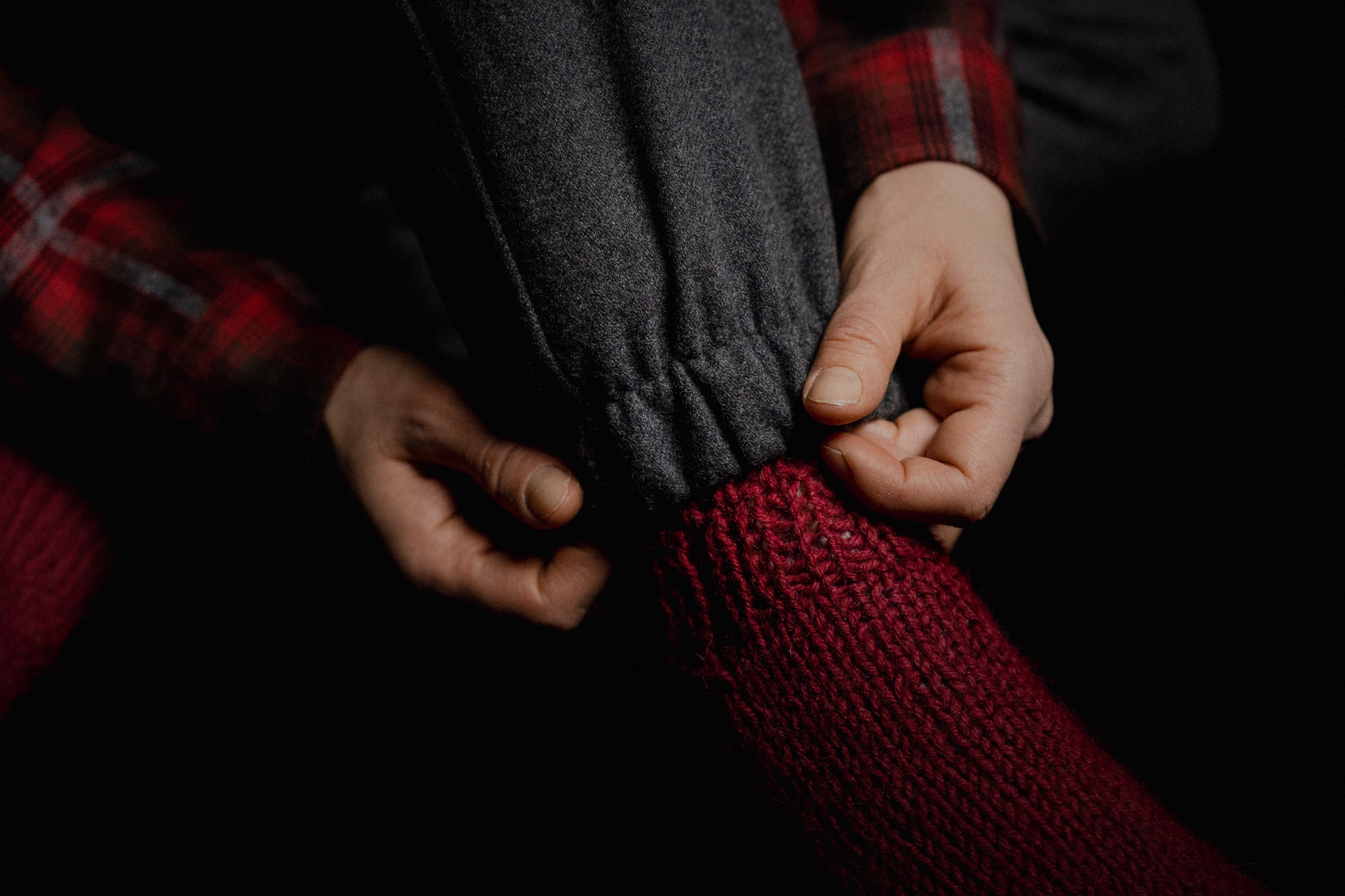 Sasta Women's Tuohi Joggers Charcoal 08