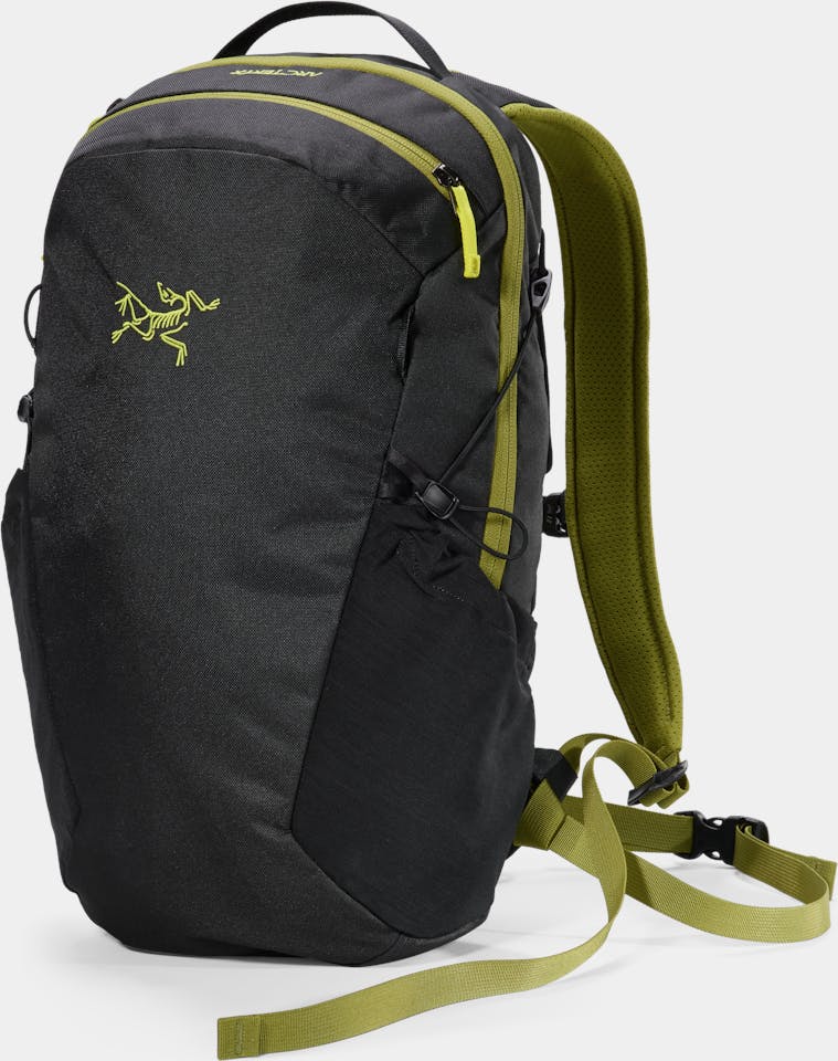 Arc'teryx Mantis 16 Black / Olive moss 01