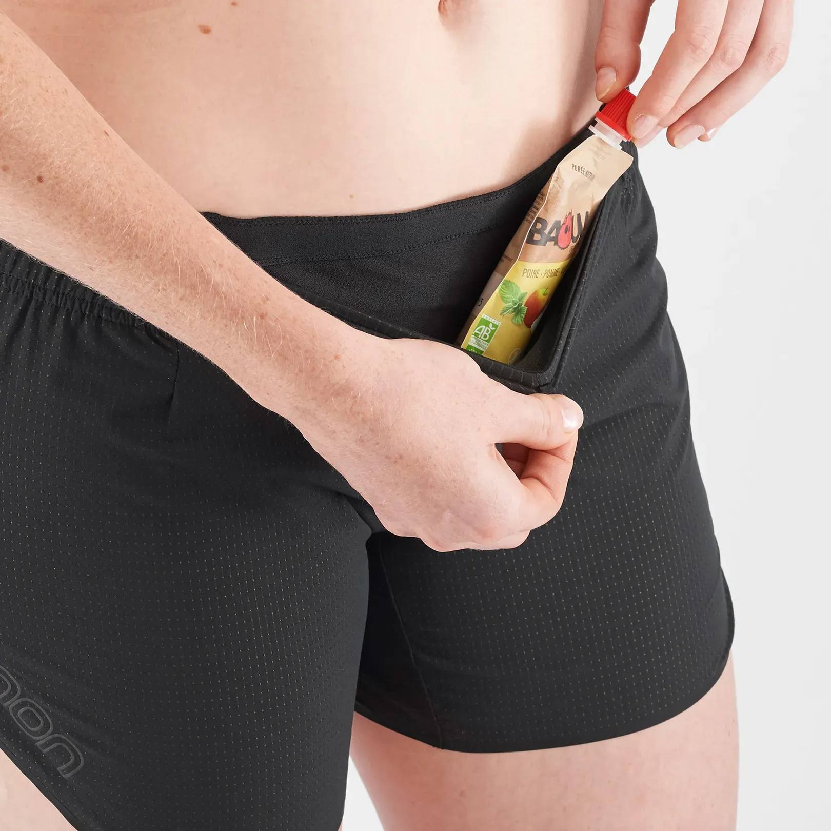 Salomon Women's Sense Aero 5" Shorts Black 04