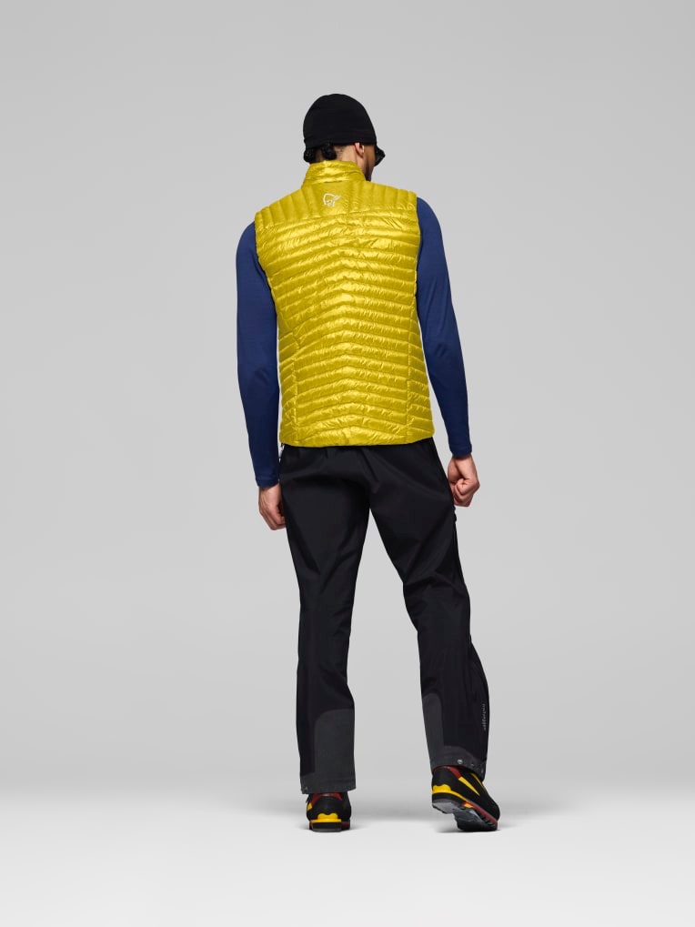 Norrøna Men's Trollveggen Superlight Down800 Vest Antique Moss 02