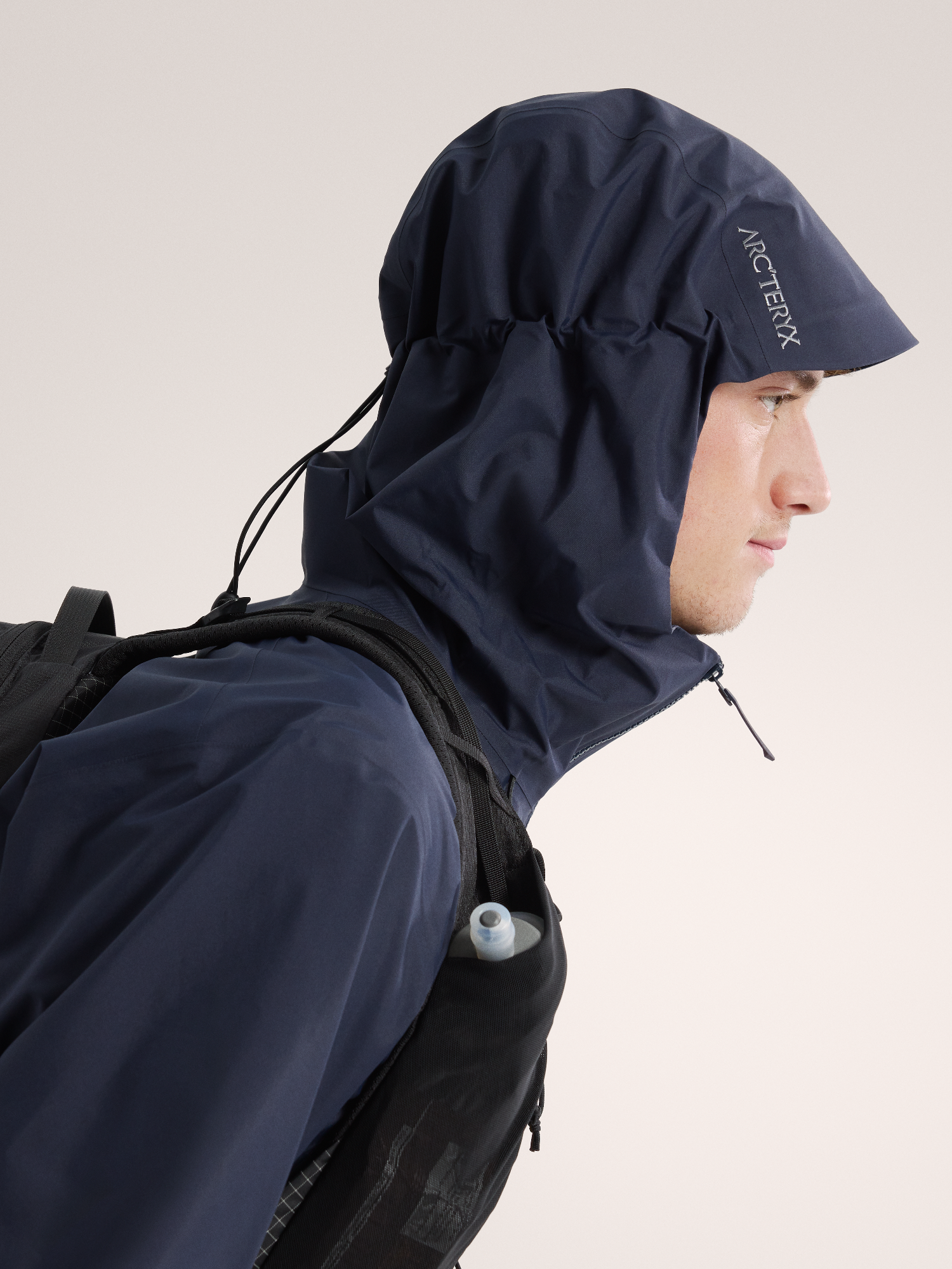 Arc'teryx Men's Beta Jacket Black Sapphire 04