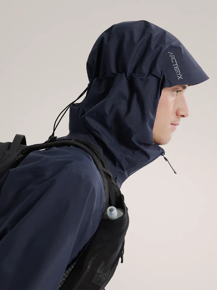 Arc'teryx Men's Beta Jacket Black Sapphire 04