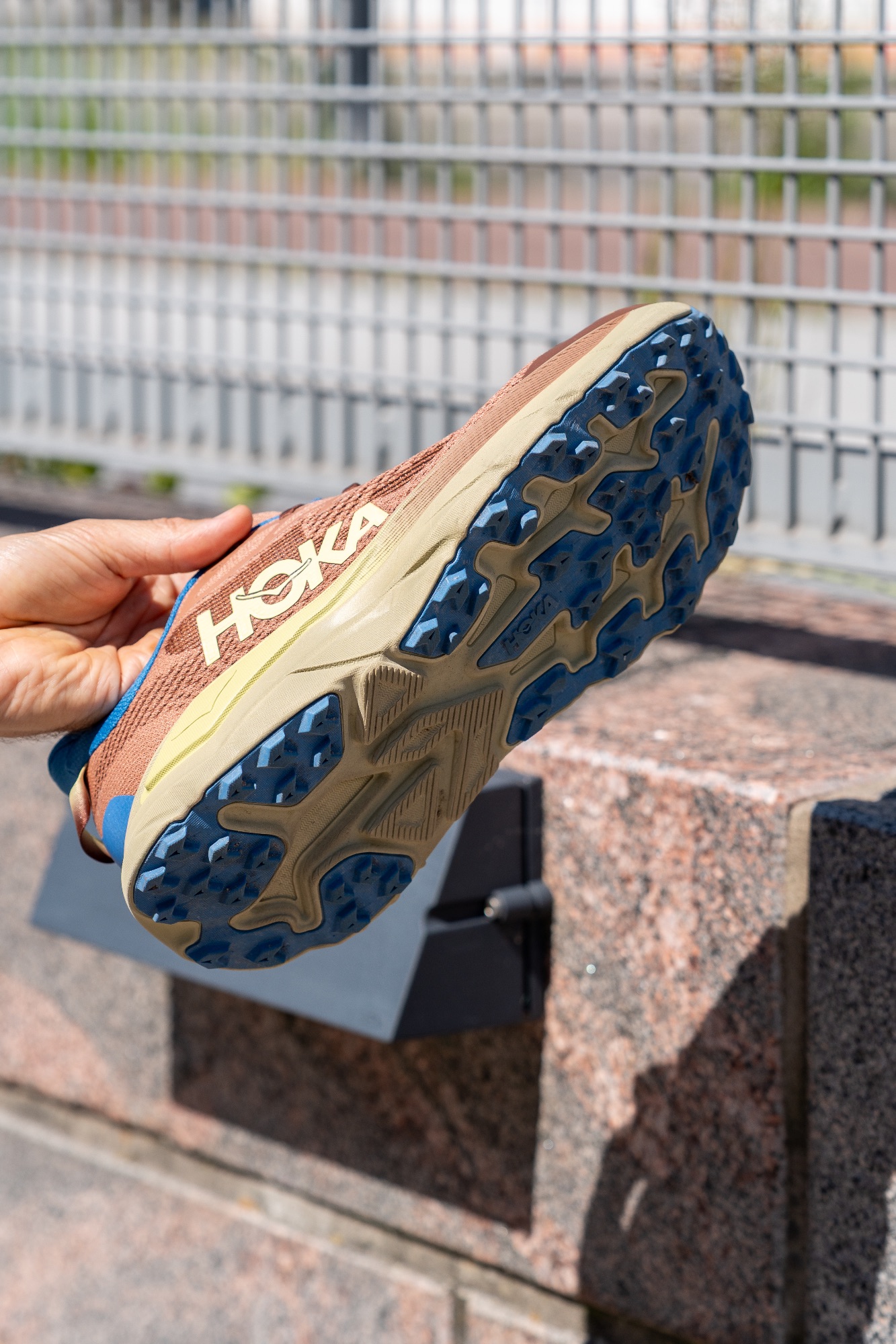 Hoka Men's Challenger 8 Jade / Truffle Salt 25