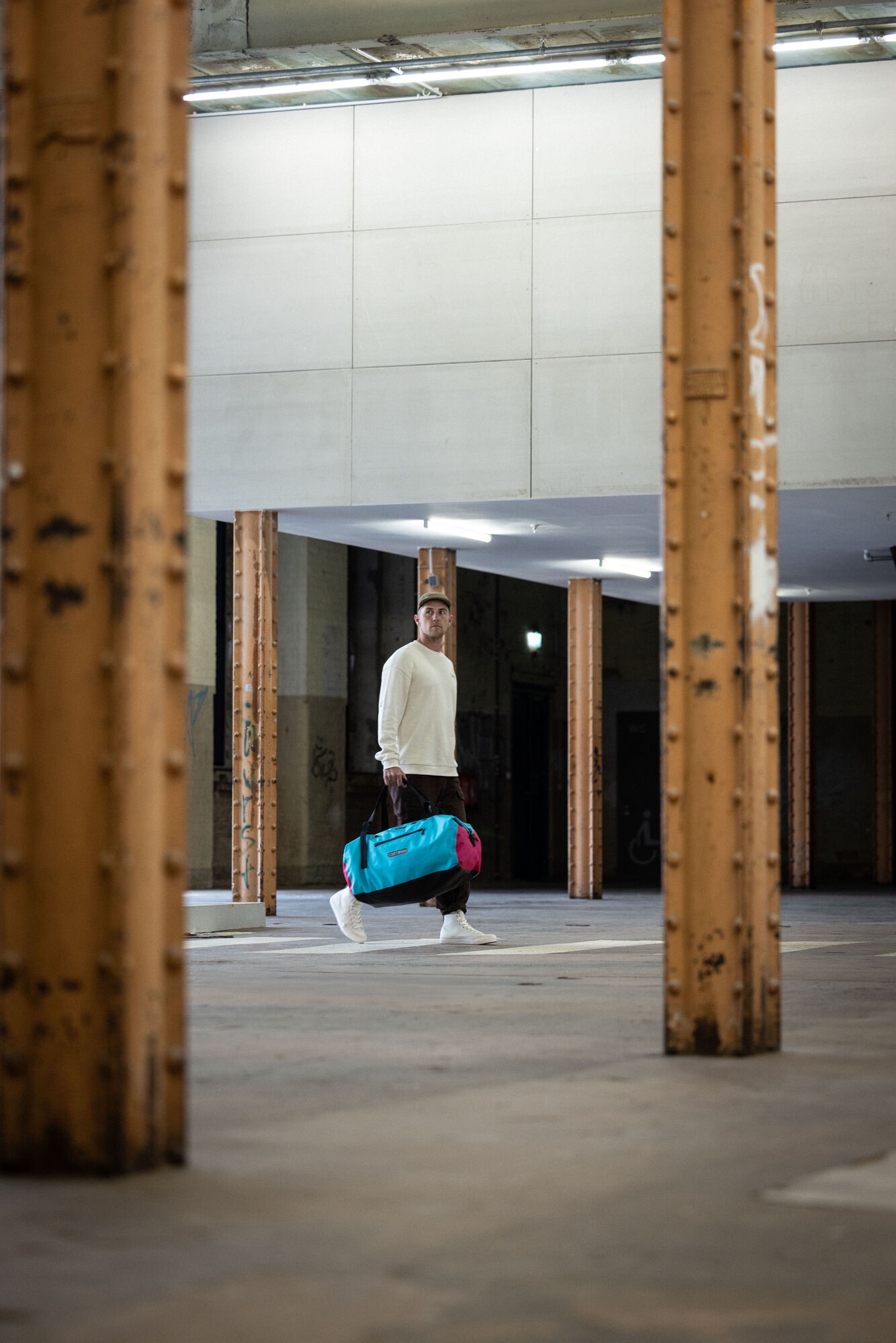 Ortlieb Duffle Lite Cyber 60L Sininen / Pinkki 07