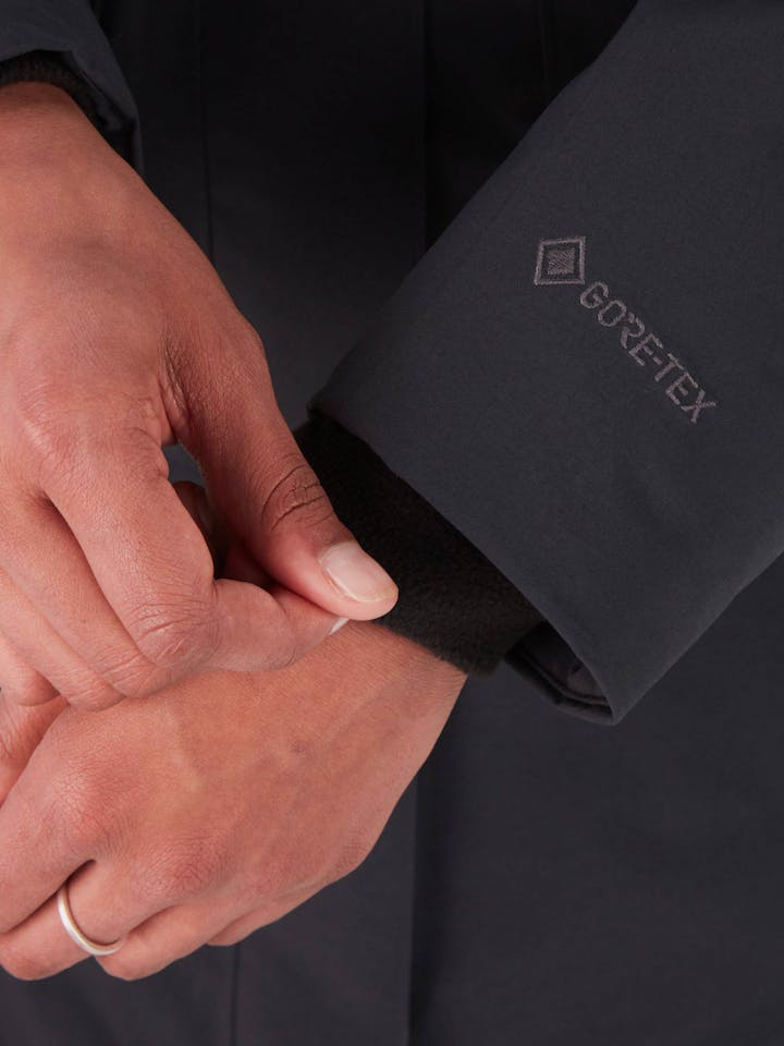 Marmot Women's Oslo GTX Jacket - Naisten vedenpitävä untuvatakki Musta 08