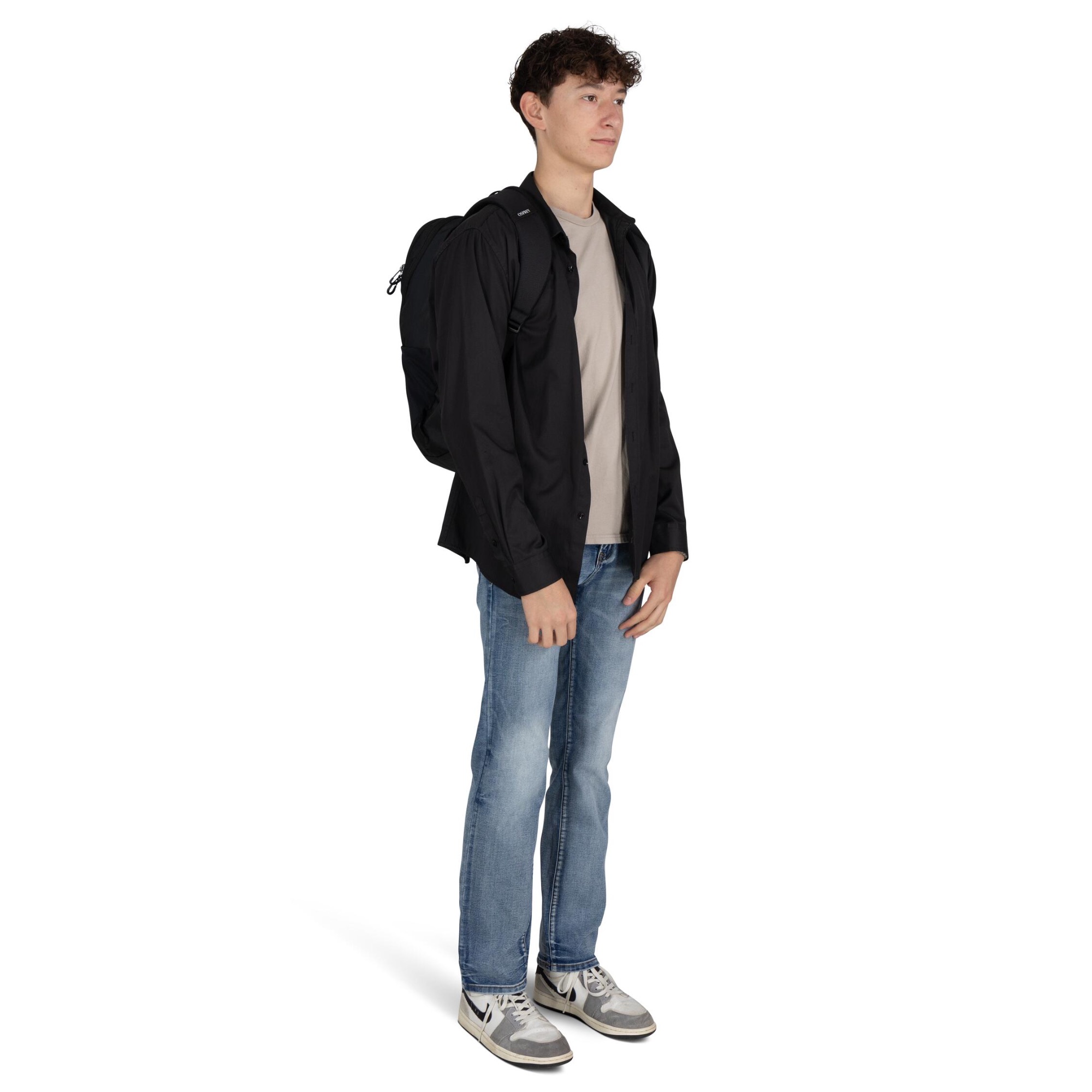 Osprey Astronova Black 02