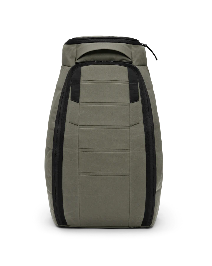 DB Hugger 30L Forest 03