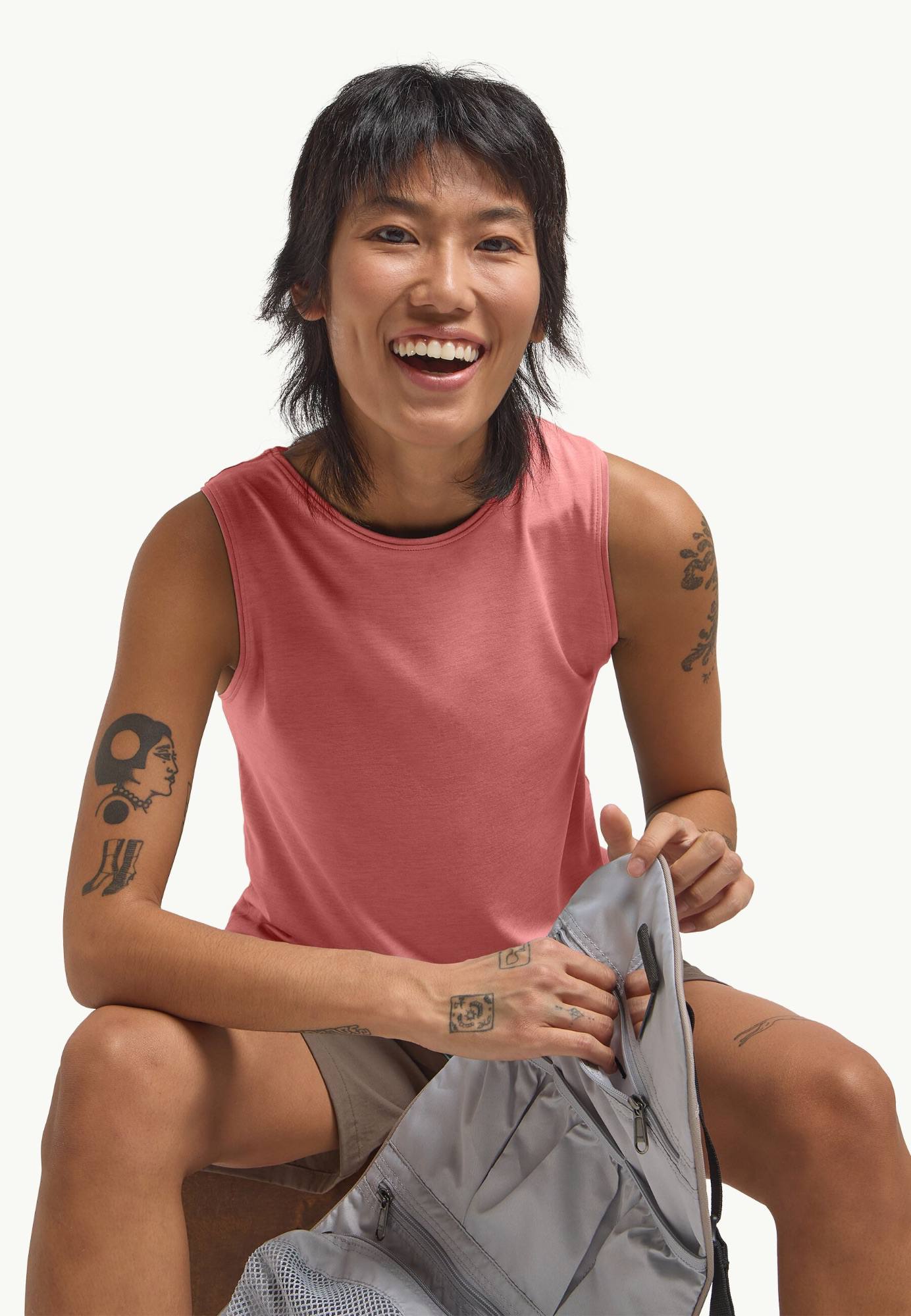 Jack Wolfskin Women's Travel Top Mineral red heather 04