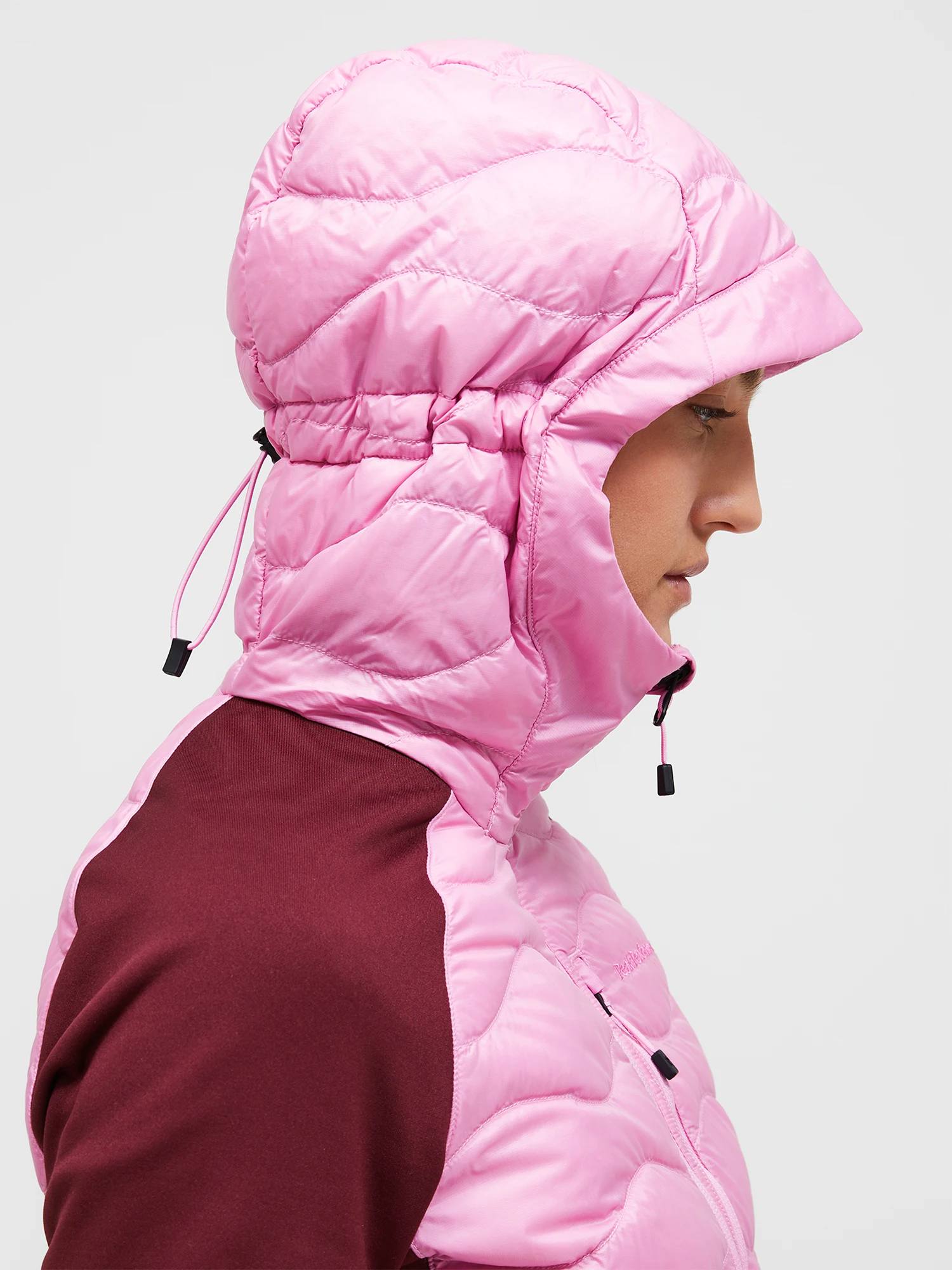 Peak Performance Women's Helium Down Hybrid Morning Dew / Obscure 02