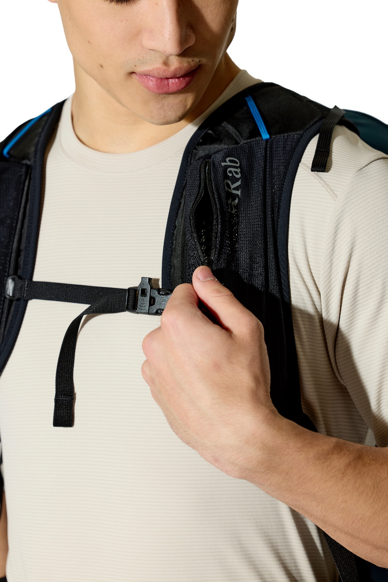 Rab Airox 24 Tempest Blue 17