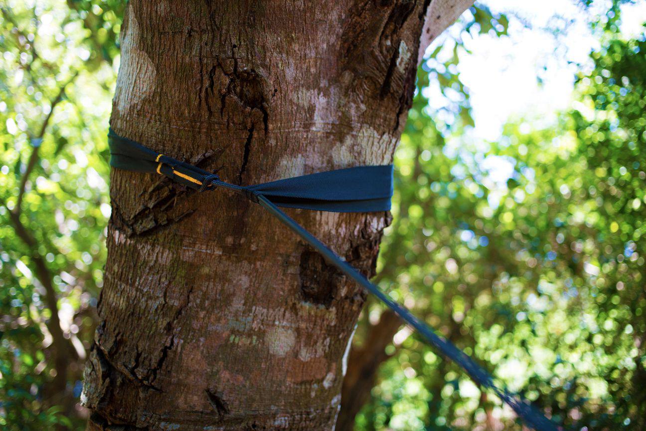 Ticket To The Moon Original Hammock + Moon-Strap Musta 34