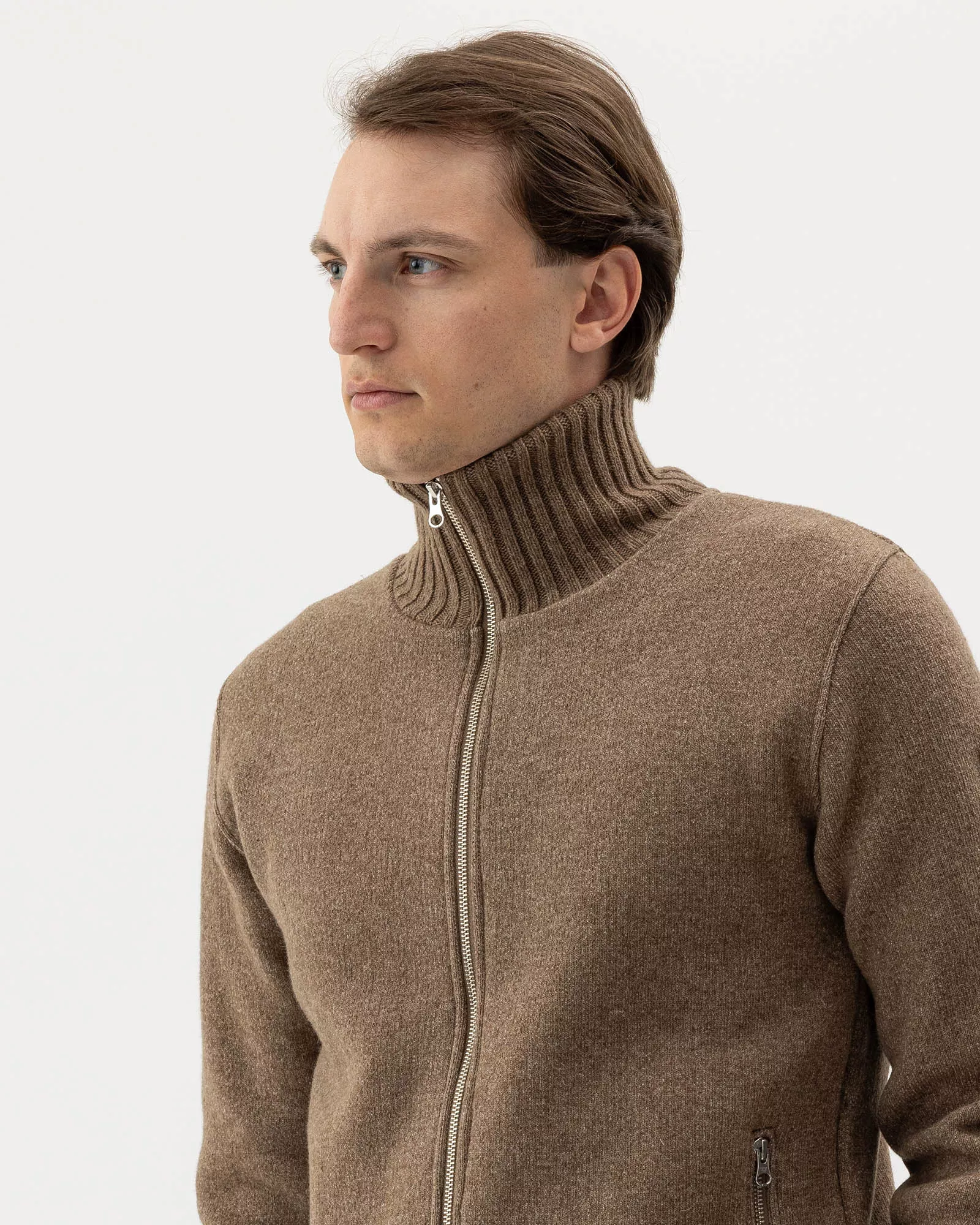 Holebrook Måns Zip WP Walnut 02