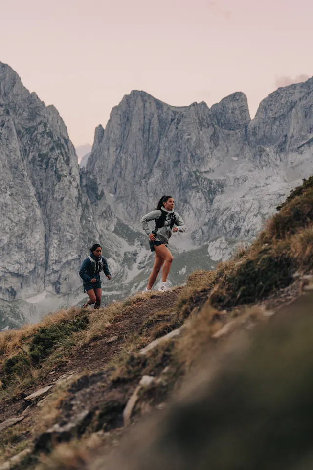 Rab Veil 12 Black 04