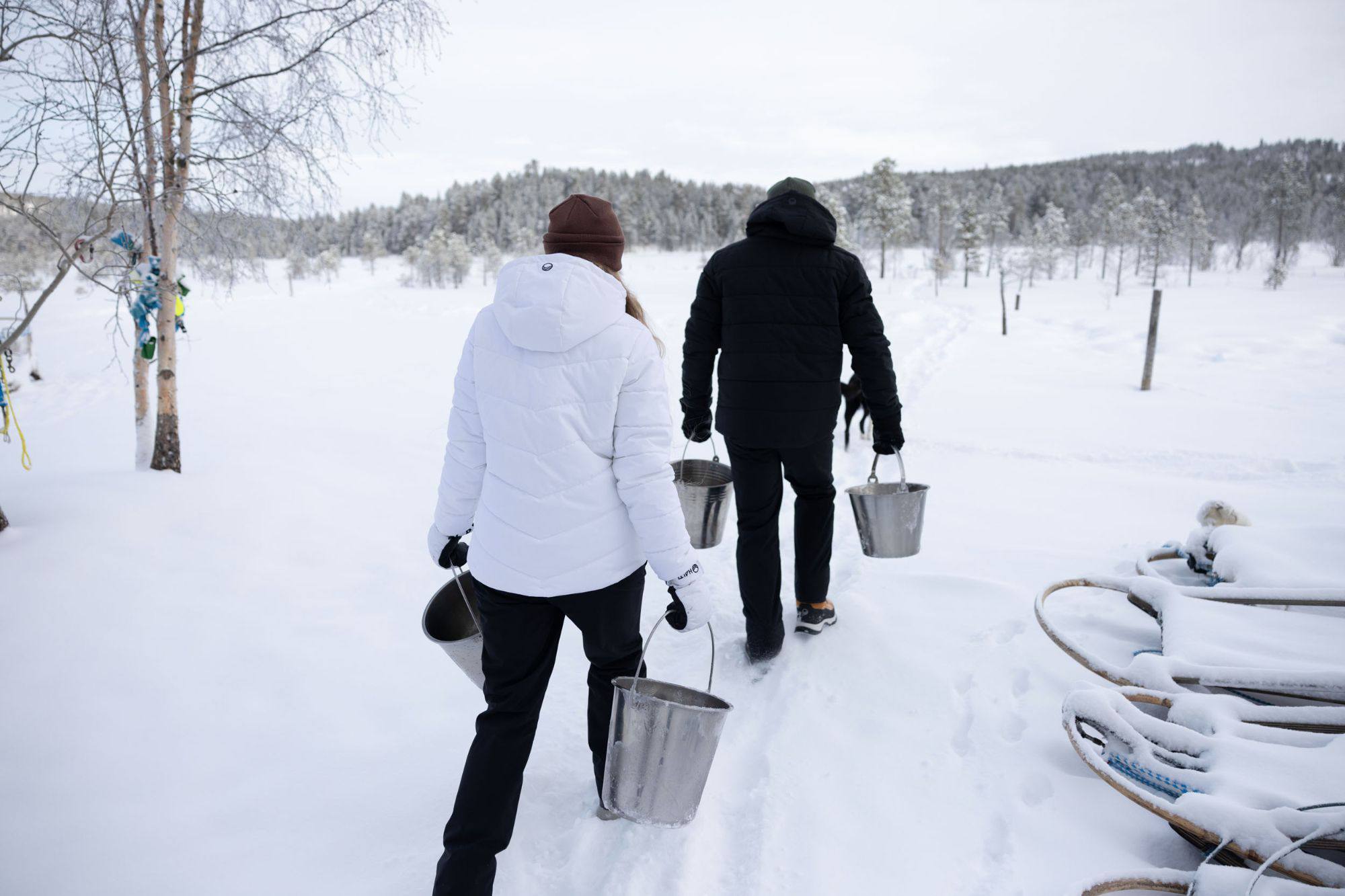 Halti Women's Mellow Ski Puffer Jacket - Naisten talvitakki Valkoinen 02