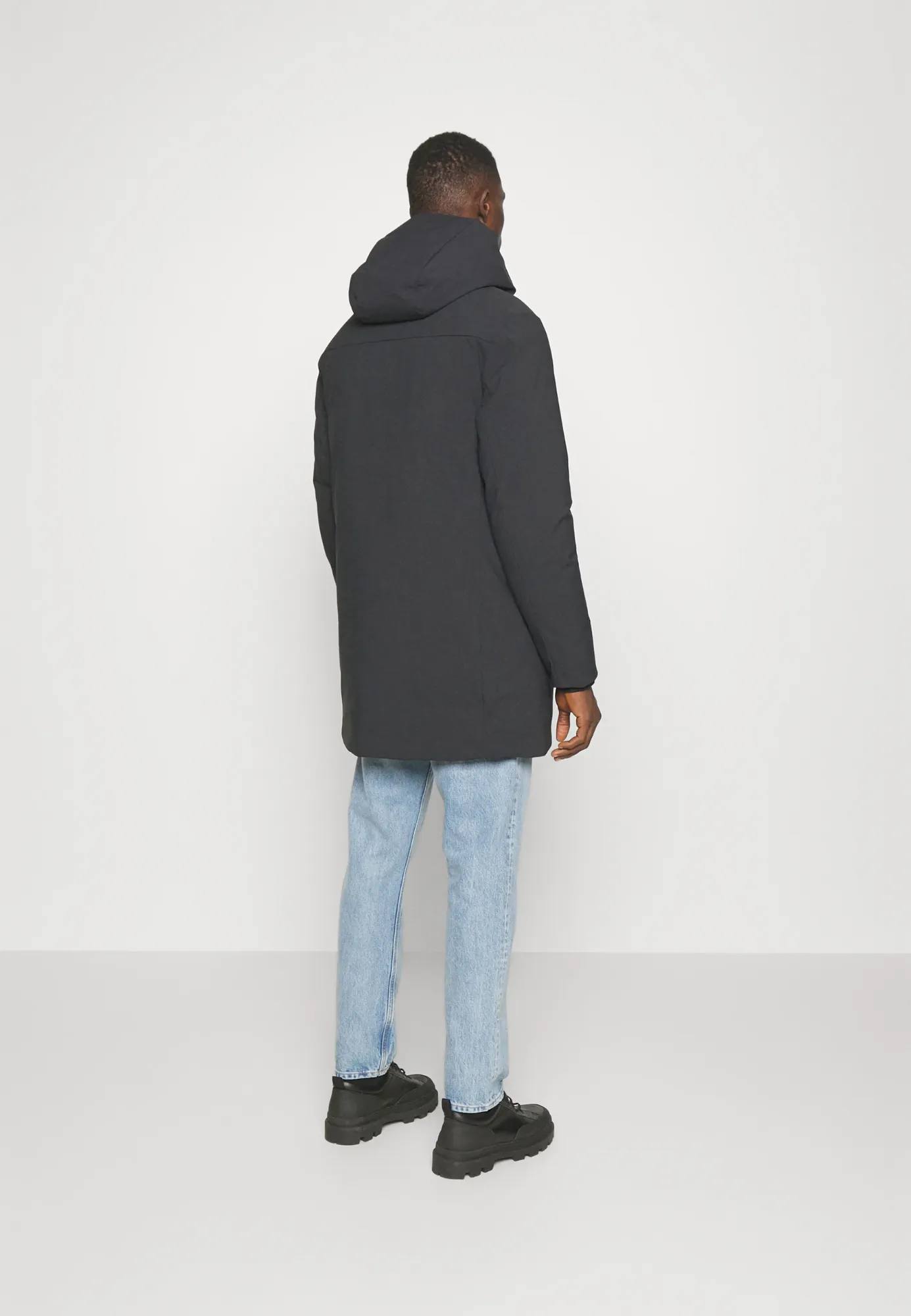 Save The Duck Wilson Musta 05