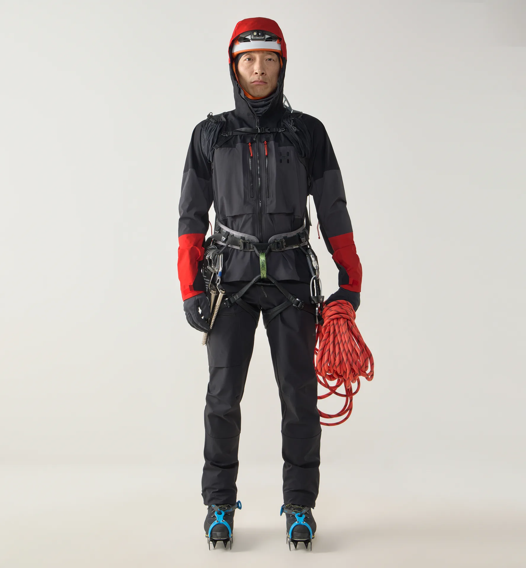 Haglöfs Men's Spitz GTX Pro II Jacket Magnetite/True black 06