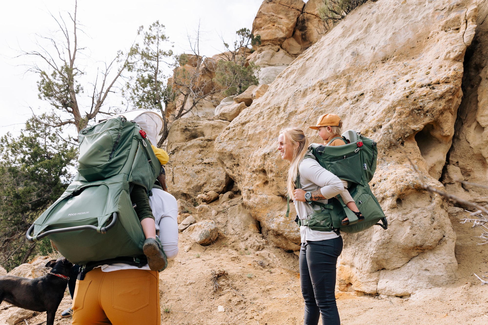 Osprey Poco Premium Black 02