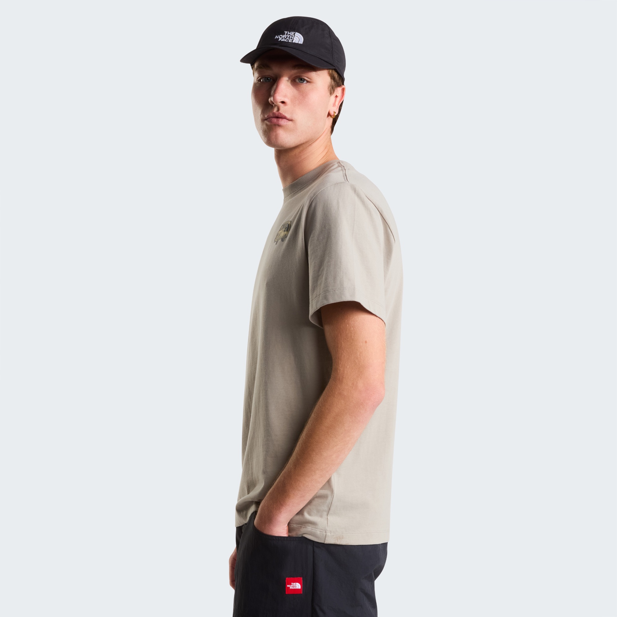 The North Face Men's Van Life Relax Graphic Stone 04