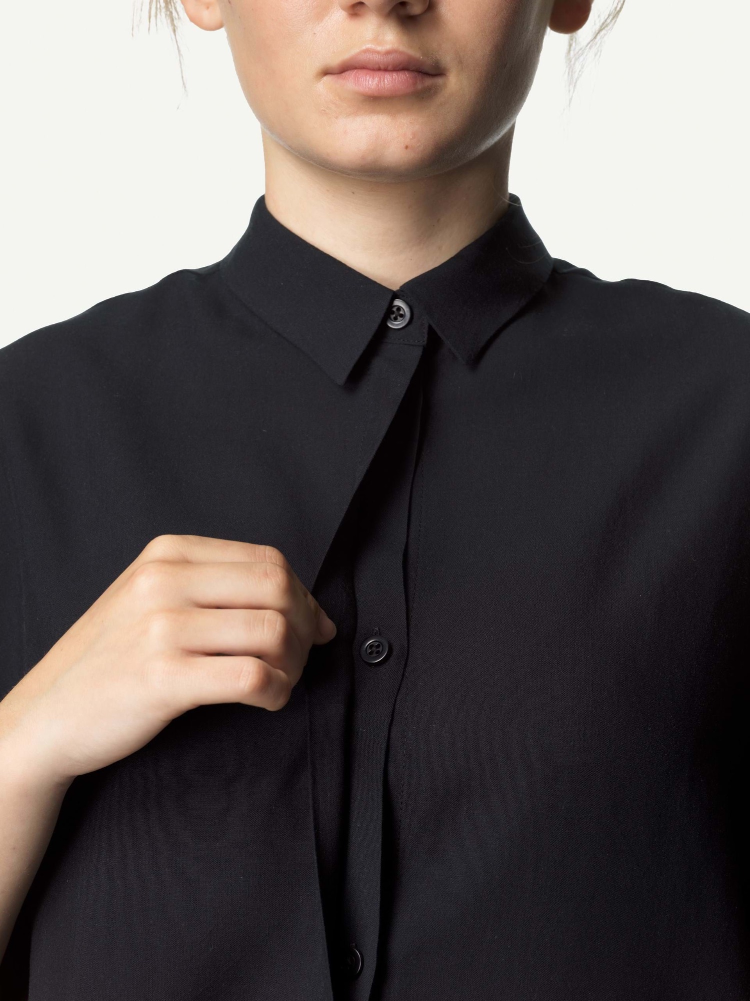 Houdini Women's Tree Top Black 04