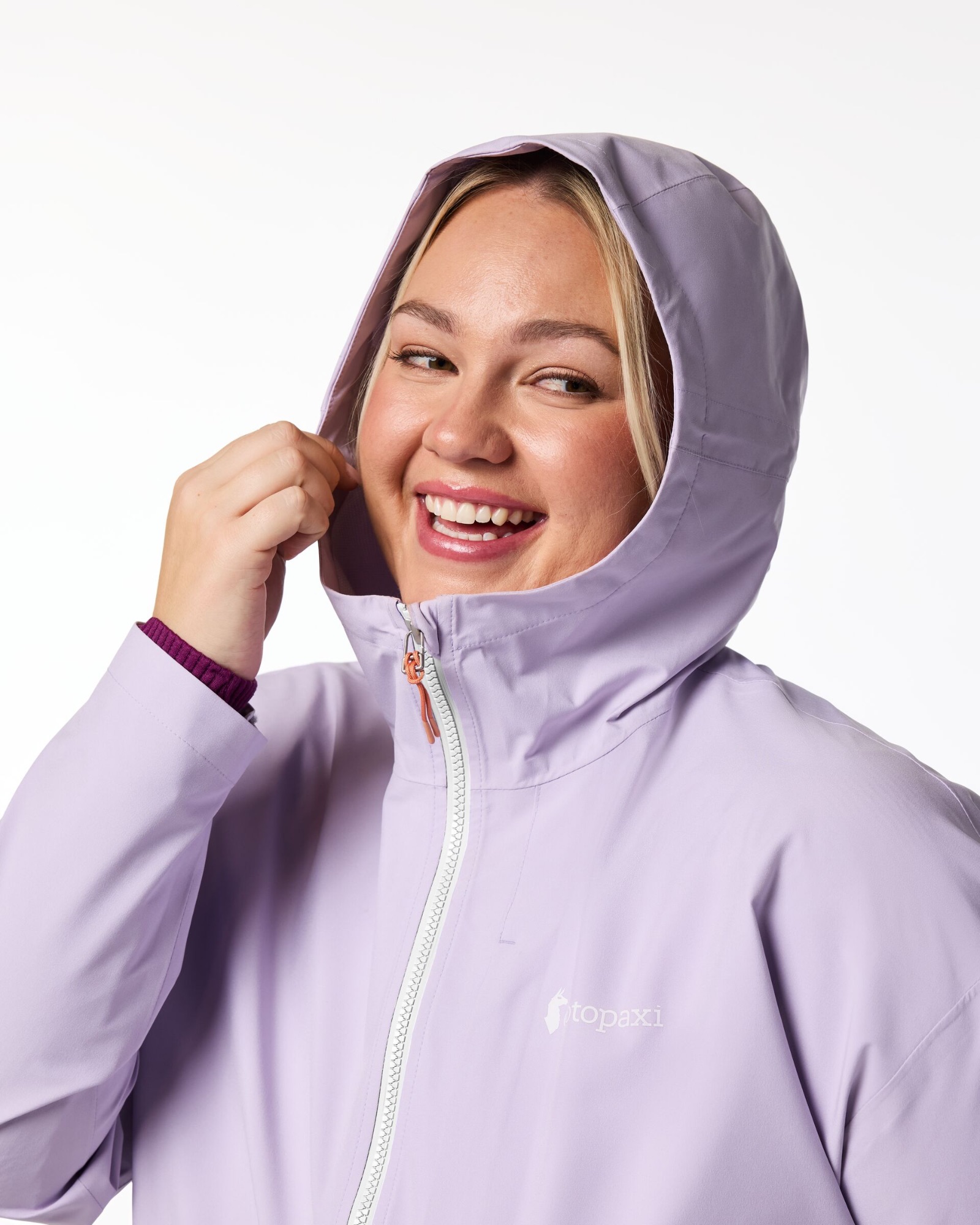 Cotopaxi Women's Cielo Rain Plus Jacket Moonbeam and Aster 07