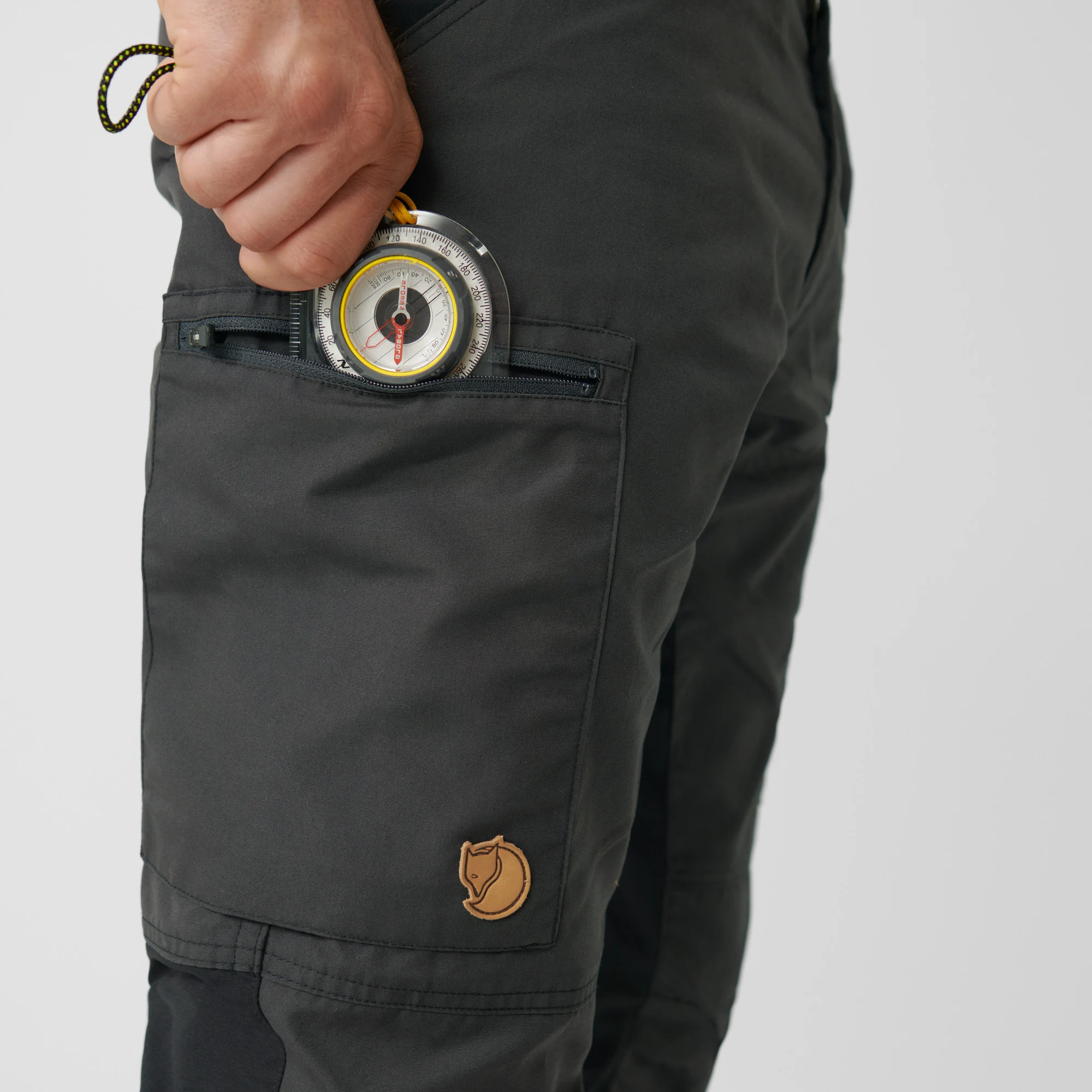 Fjällräven Men's Kaipak Trousers Musta 06