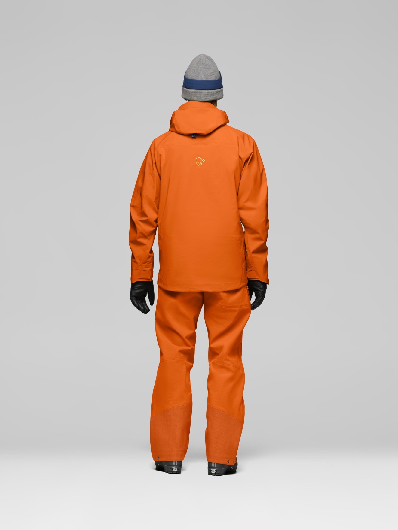 Norrøna Men's Lofoten GTX Pro Jacket Gold Flame 05