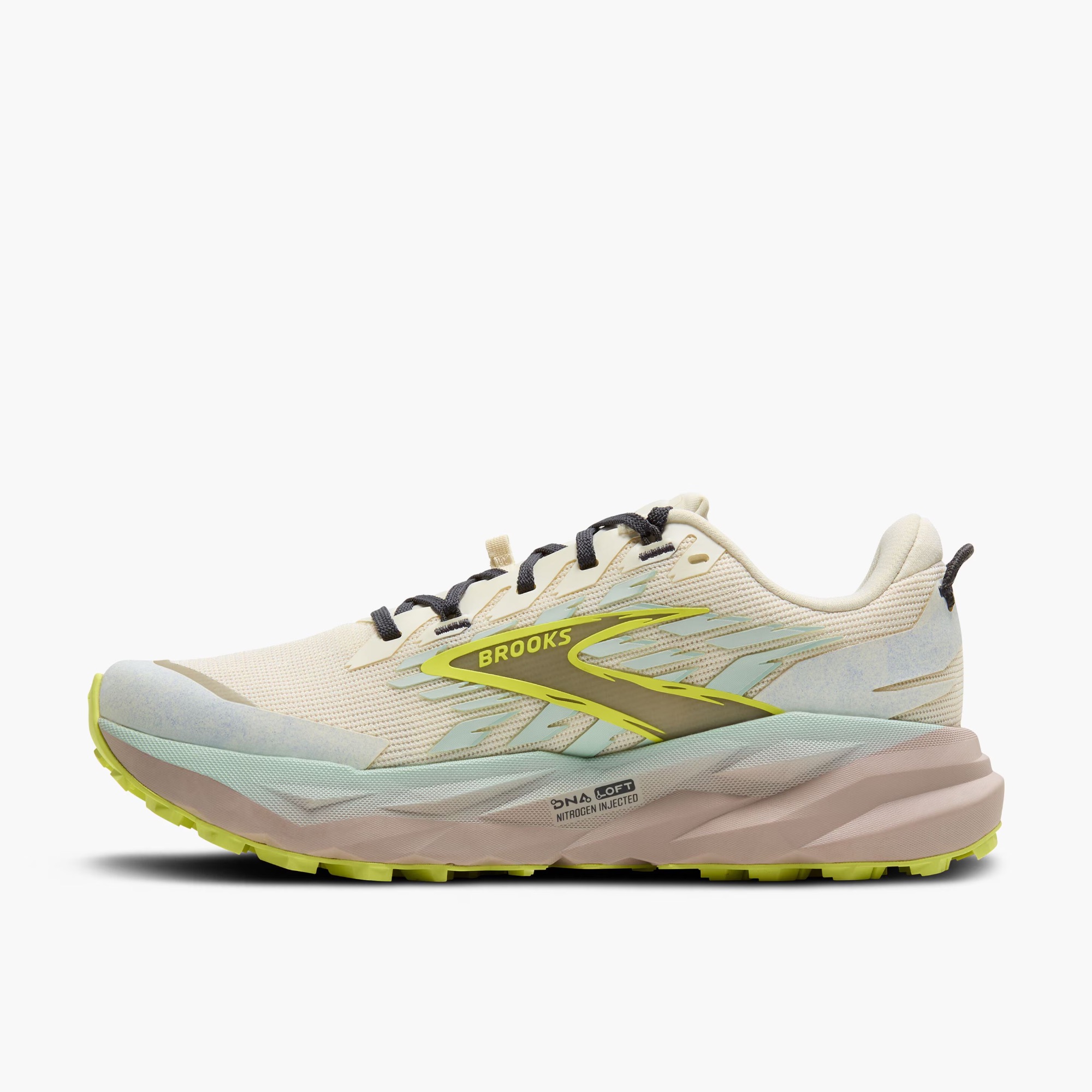 Brooks Women's Cascadia 19 Coconut 04