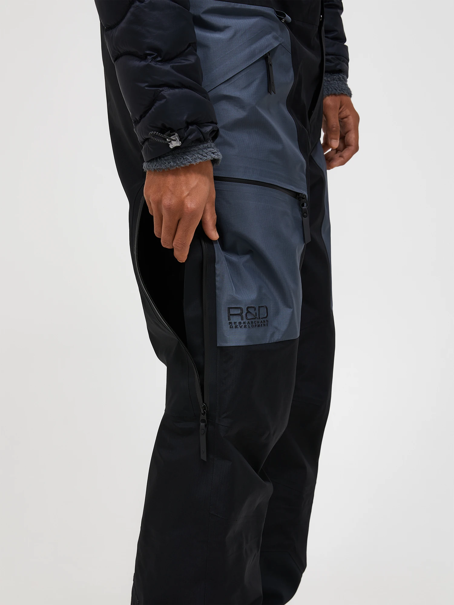 Peak Performance Men's Vertical GTX Pro 3L Shell Bib Pants