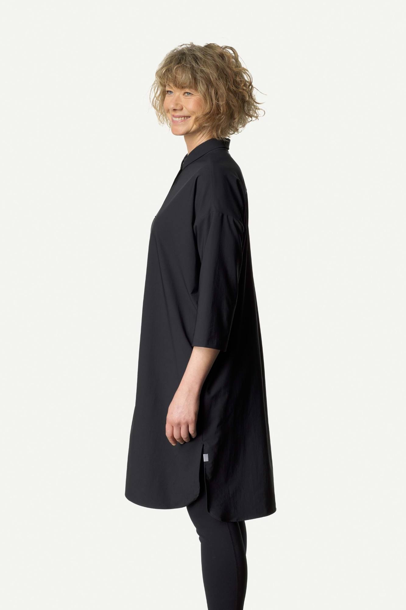 Houdini Women's Route Shirt Dress Musta 06