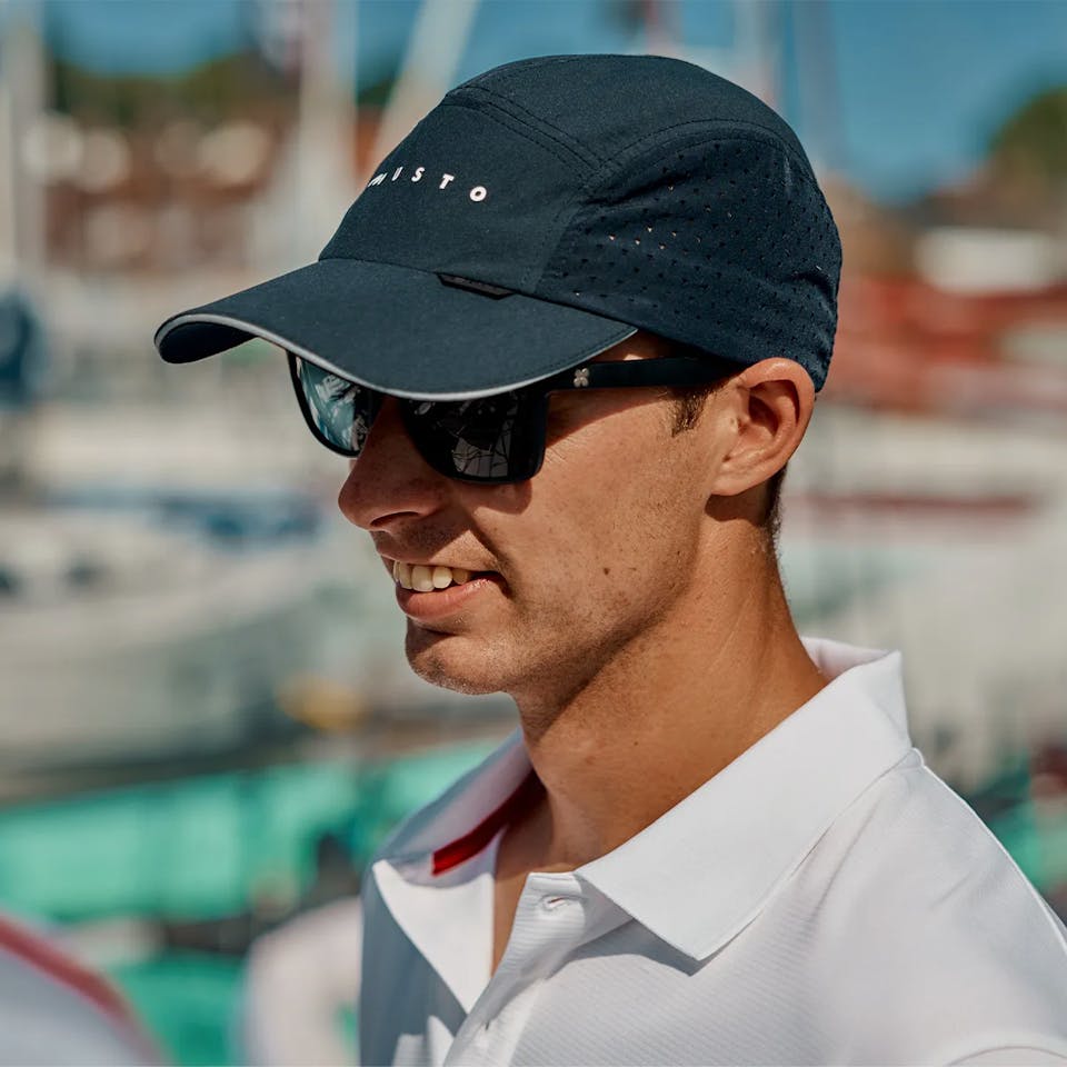 Musto Evo Race Cap Navy 03