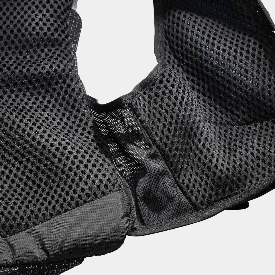 Salomon S/Lab Adventure 20 Set Black / White 02