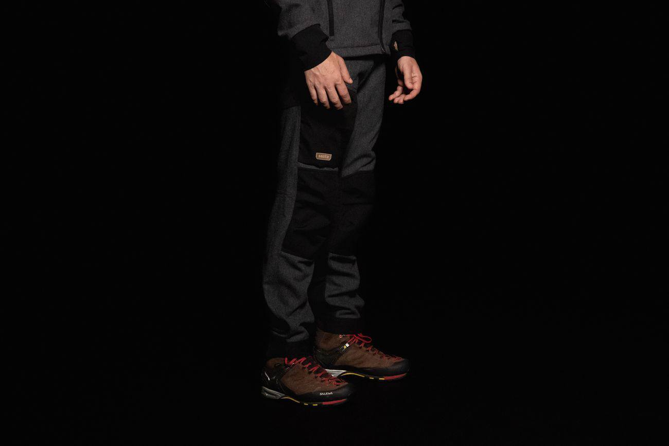 Sasta Men's Kaarna Pants Musta 05