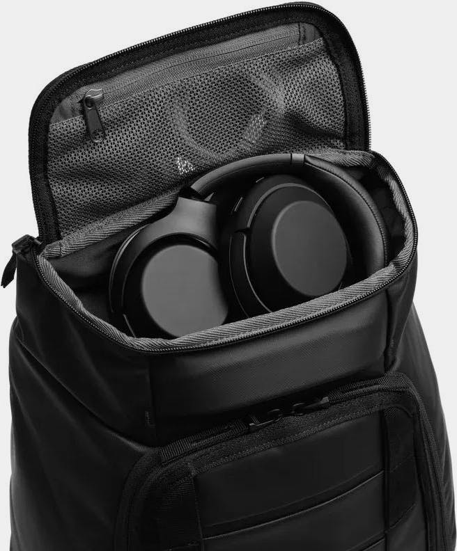 DB Hugger 25L Roamer, Pro Sling 6L, Hugger Roller 90L Musta 08