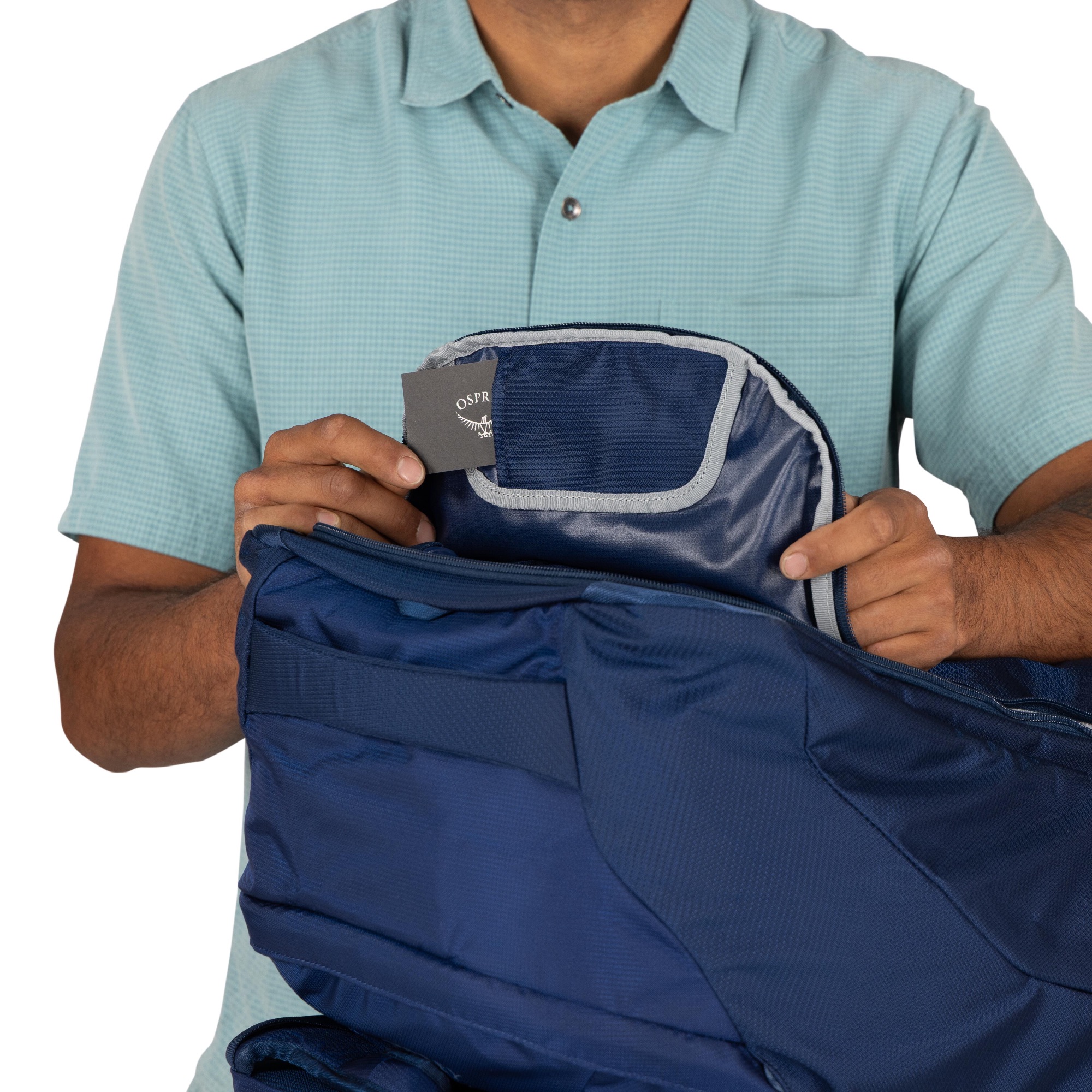 Osprey Farpoint 70 Black 05